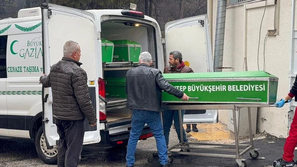 Kilis'te otomobilin çarptığı 9 yaşındaki çocuk hayatını kaybetti