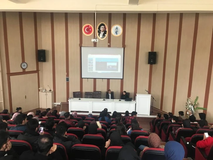 KİYÜ’de ABD’de Eğitim Fırsatları Başlıklı Seminer Gerçekleştirildi