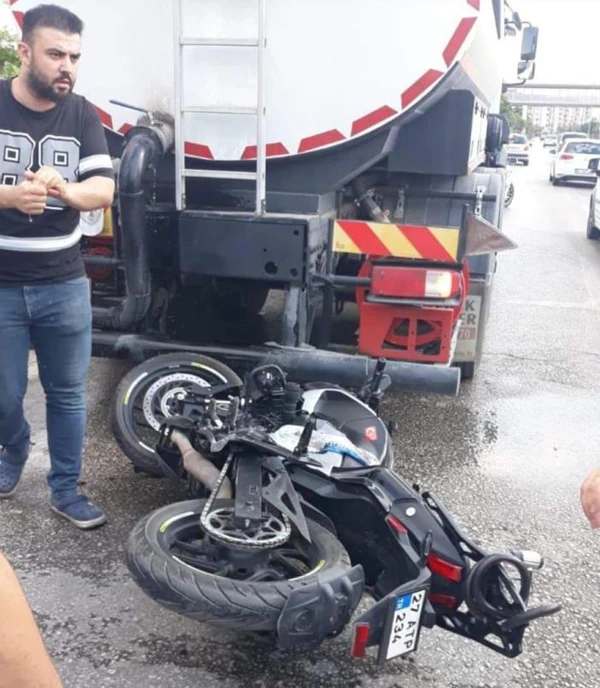 Motosikletin çarptığı sulama işçisi hayatını kaybetti