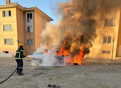 Alevlere teslim olan Tofaş hurdaya döndü