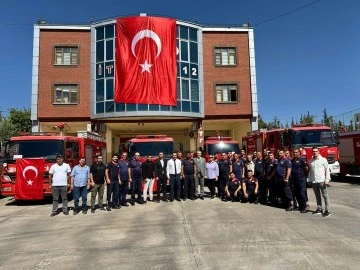 Başkan yardımcılarından itfaiye personeli ziyaret