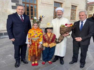 Diyanet İşleri Başkanı Erbaş, Kilis’te