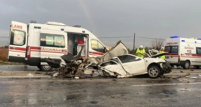 Düğün yolundaki facia gibi kazada bir aile yok oldu: 3 ölü, 3 yaralı