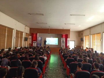 Kilis Emniyeti'nden Öğrencilere Siber Güvenlik Eğitimi