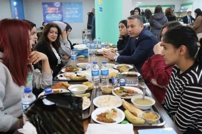 Kilis Kız Yurdu’nda iftar 