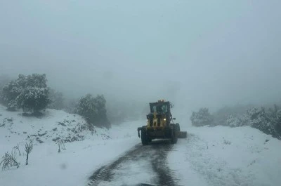 Kilis`te kardan yollar kapandı