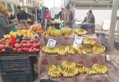 Kilis’te Semt Pazarı’nda sebze ve meyve fiyatları yükseldi [ÖZEL HABER]