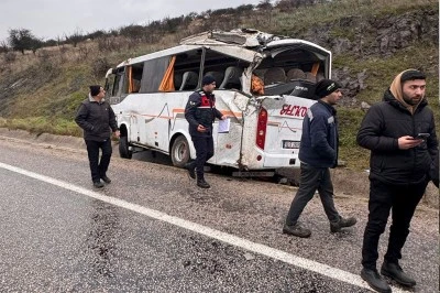 Servis kazası: 4’ü ağır 26 yaralı