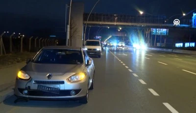 Seyir halindeki araçtan atlayan genç kız hayatını kaybetti [GÖRÜNTÜLÜ HABER]