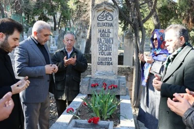 Sıra gecelerinin unutulmaz sesi Kazancı Bedih, mezarı başında anıldı