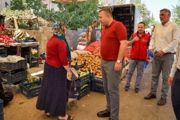 Vali Şahin, hafta sonunu esnaf ve vatandaşlara ayırdı